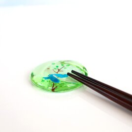 青い鳥の箸置き　木陰のひととき