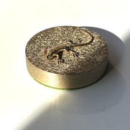 トカゲ　ペーパーウェイト