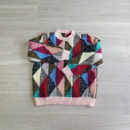 16＋1種類の糸で編んだセーター