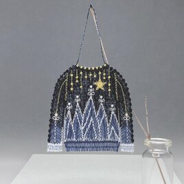 刺繍オーナメント・星ともるセーター