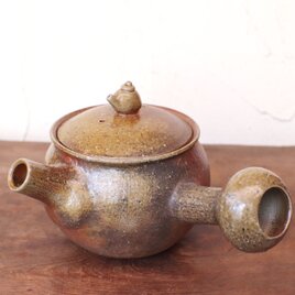 備前焼 急須 (急須on急須)　k1-104