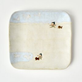 角皿［ 白鳥がやって来た ］