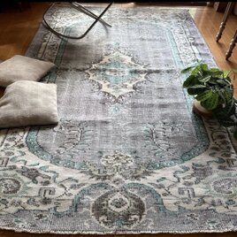 トルコヴィンテージラグ 107×207 アンティークレッド 草花ボタニカル