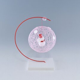 季節の飾り　手作り　和風　赤色　モビール　ミニ絹てまり　雪だるま　スノーマン　インテリア　KMN137