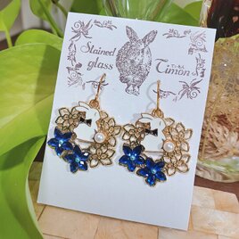 うさぎ パール フラワーリース❀ピアス ～雪月花～ ハンドメイド No.1433