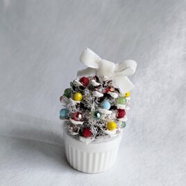 一年中飾るmini mini tree