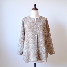 着物リメイク　縮緬のトップス　吉祥柄