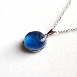 レジンアート　ラウンドペンダント〈満天〉