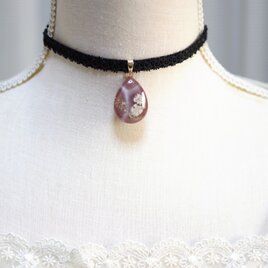 【受注製作】レジンアート　ドロップモチーフとタティングレースとベルベットリボンのチョーカー〈冬のブルース〉