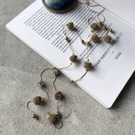 N302-ヴィンテージネックレス U.S.A. Demi Triple Strand Gold Tone Chain