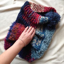 つぎはぎネックウォーマー/西の青と東の赤