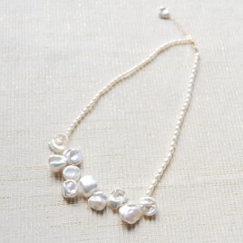 花びらケシパールのネックレス　ホワイト 14kgf