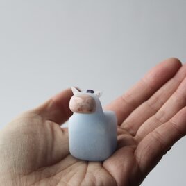 チビうま子(もっと薄い水色)