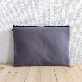 メンズ　大きめ20cmのフラットポーチ　男の子　内ポケット　無地　グレー　540