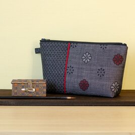 B-104大島紬切り替えポーチ/赤ライン×男大島