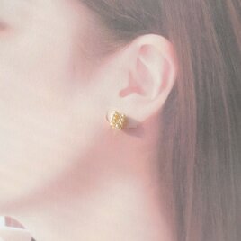 ホースシューのパールイヤリング (ピアス) / ゴールド　馬蹄