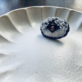 祈りのブローチ2025・ホワイト系