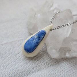 鹿の角 ラベンダーターコイズのネックレス