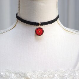 【受注製作】レジンアート　ラウンドモチーフとタティングレースとベルベットリボンのチョーカー〈夜の椿〉