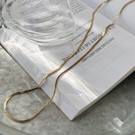 NT17-【 TRIFARI 】トリファリ・ヴィンテージネックレス Gold Tone Flat Chain