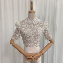 人気上昇！ボレロ 美しい花レース キラキラスパンコール 半袖 くるみボタン 可愛い 結婚式/前撮り