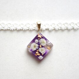 【受注製作】レジンアート　スクエアモチーフとタティングレースとサテンリボンのチョーカー〈香りのヴェール〉