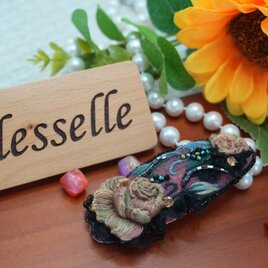 Blesselle FY深紅の余韻 手染め刺繍と黒レースが織りなす立体フラワーヘアクリップ ― 一点もの ―