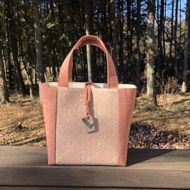 こぎん刺しのトートバッグチャーム付き