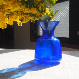 気泡輝く青い花瓶＊北欧＊エリックホグランのフラワーベース｜BODA