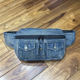 ボディバッグ★デニムリメイク★トートバッグ　マザーズバッグ　ウエストポーチ カバン 男前　アップサイクル
