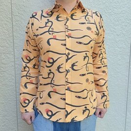 長袖デザイナーズファブリックシャツ（うなぎ柄）