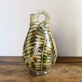 ななかまど三彩鶏冠壷