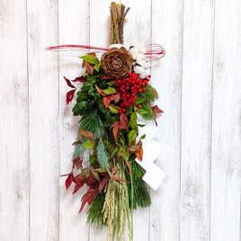 紙垂付き・木の実とお多福南天の正月飾り