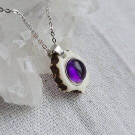 鹿の角 アメジストのネックレス