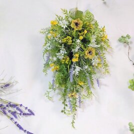 ラベンダーと小花のナチュラルボタニカルスワッグ - (イエロー) ns707