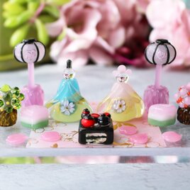 早割セール(～12/30)2026年ひな祭り⭐︎とんぼ玉ひな人形 ガラスのミニチュア雛人形（お膳付き）