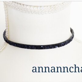 【　グリッター　レザーコード（ヨーロッパ製）　ネイビー　の　チョーカーネックレス】のコピー