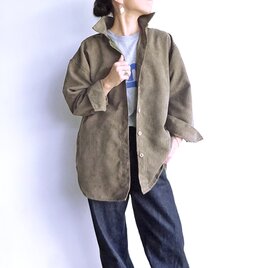 コーデュロイオーバーサイズシルエットシャツ（カーキ）