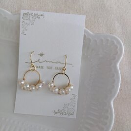 14kgf カット淡水パールのニュアンスフープピアス