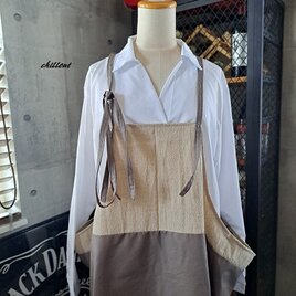 【背中がかわいい】エプロンドレス：リネン×ブラウン【0987】