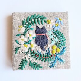 こねこと草花の刺繍パネル(hokuo）#43