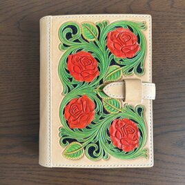 薔薇のシステム手帳　レザーカービング　バイブルサイズ