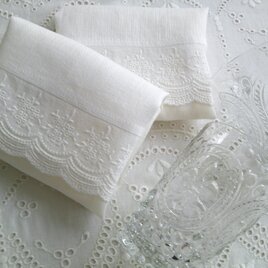 cutwork刺繍×linen 小さなMultiCloth