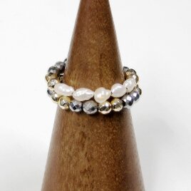 本真珠とヘマタイトのリング（フリーサイズ、淡水パール、ナチュラルカラー、ホワイト、セミバロック、形状記憶ワイヤー）