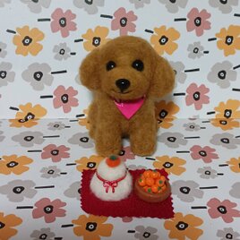 羊毛フェルト おめでとうございます。トイプードルと鏡餅とみかん