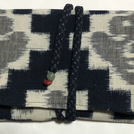 ８５７５　絵絣で作った和風財布・ポーチ