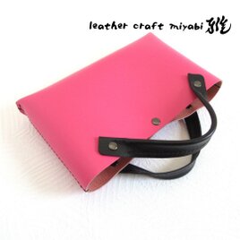 手縫い☆そのまま持っても映える♪《牛革》バッグインバッグ・ハンドソーイング・086