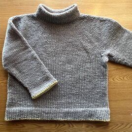 合えばお得シリーズ　草木染　ざっくりセーター