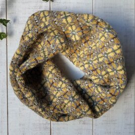 フェアアイル　　スヌード　　Q