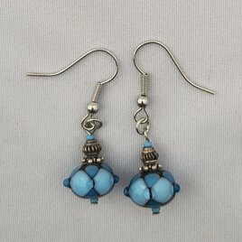 No.195【イヤリング変更可】ドットトンボ玉ピアス 青